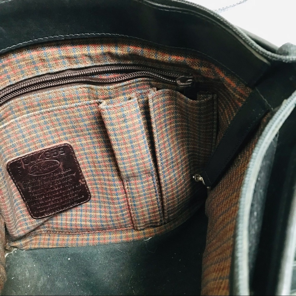 BRIGHTON GENUINE LEATHER STRUCTURED SHOULDER BAG - Picture 9 of 9